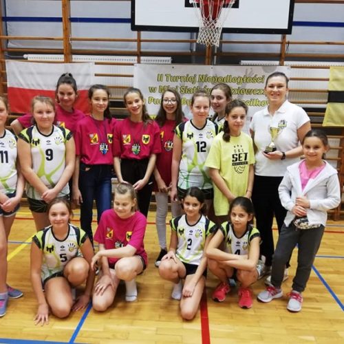 II Turniej Niepodległości w Mini Siatkówce Dziewcząt o Puchar Burmistrza Wasilkowa (14)zm